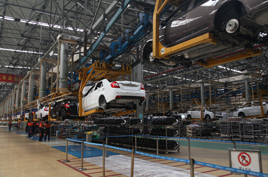 走進吉利工廠車間 揭開汽車制造神秘面紗
